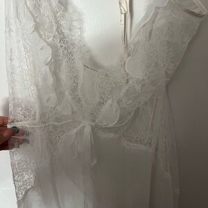 Victoria's Secret Cream Lace Chemise
